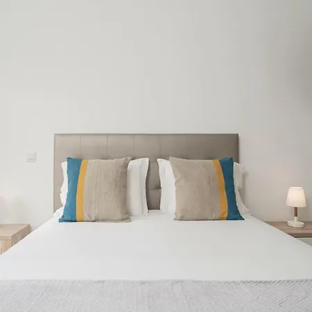 Apartment Amparo I By An Island Apart Funchal (Madeira)
